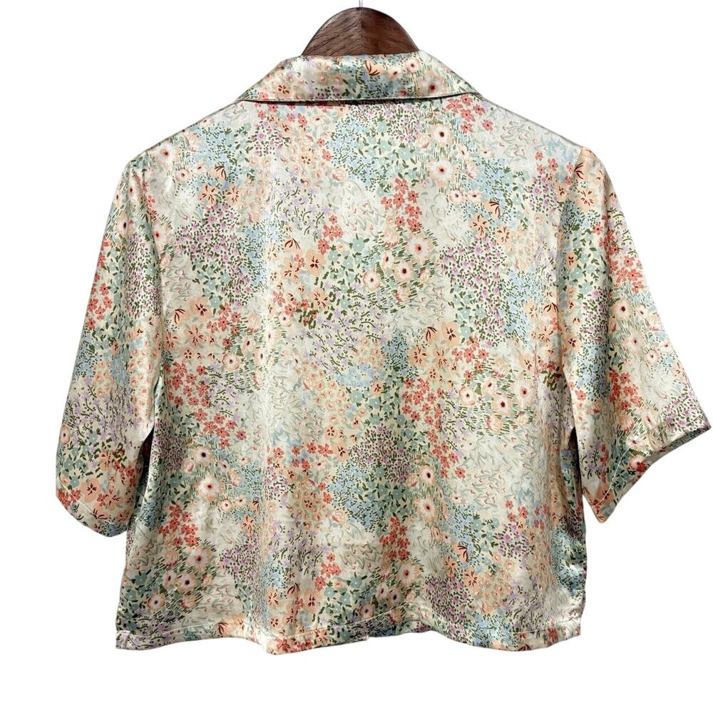 Cynthia Rowley Womens M Floral Satin Pajama Set Button Top Shorts Sleepwear - Picture 3 of 11